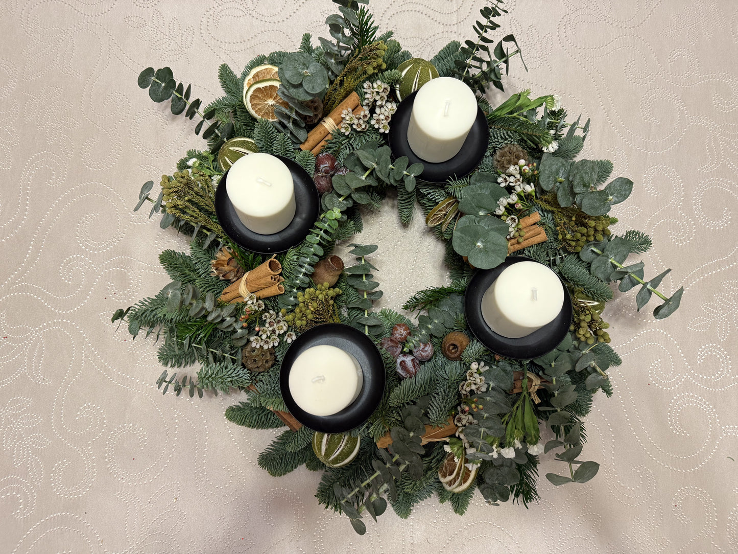 The Advent Glow Wreath (With 4 Candles)