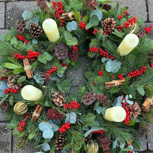 Winter Woodland Advent Wreath (With 4 Candles)