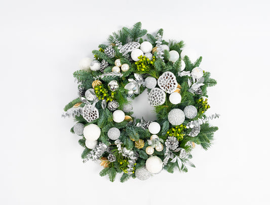Metallic Winter Wreath