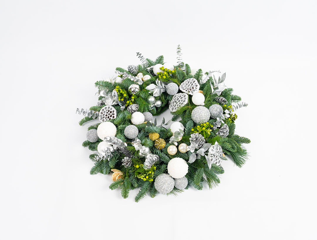 Metallic Winter Wreath
