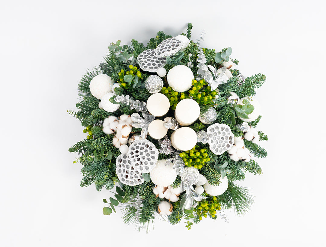 Winter Metallic (Round / With 4 Candles)