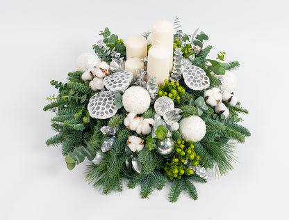 Winter Metallic (Round / With 4 Candles)