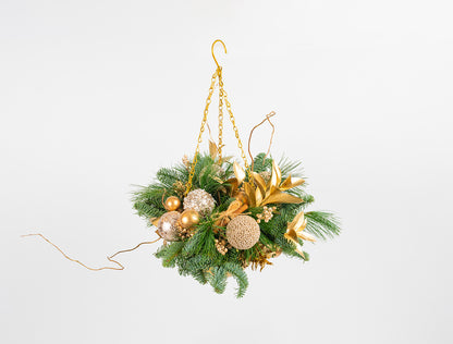 Chantelle Festive Hanging Basket