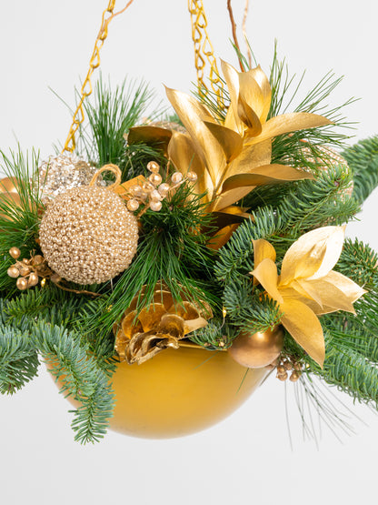 Chantelle Festive Hanging Basket