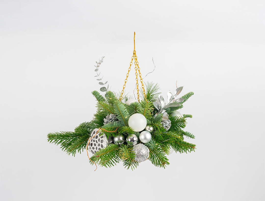 Silvère Festive Hanging Basket