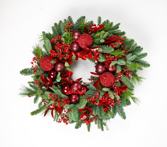 The Scarlet Glow Wreath