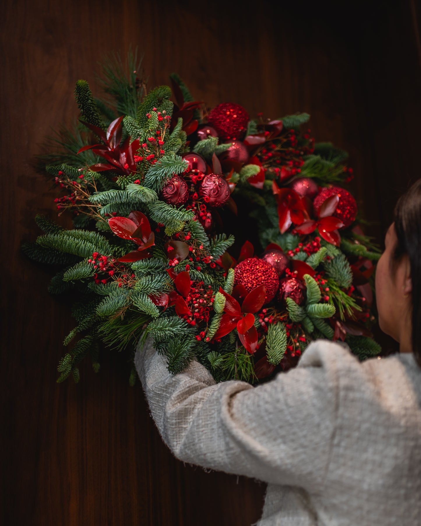 The Scarlet Glow Wreath