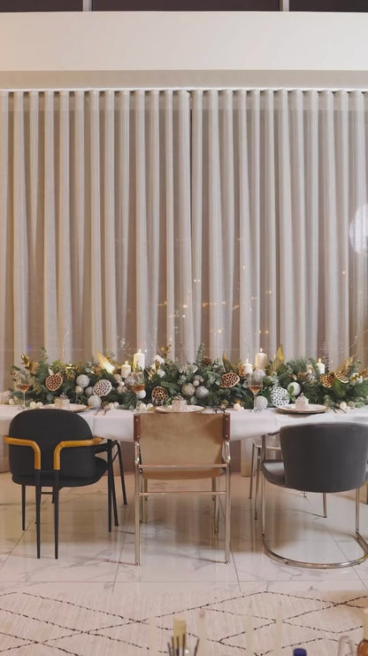 St. Moritz Holiday Runner