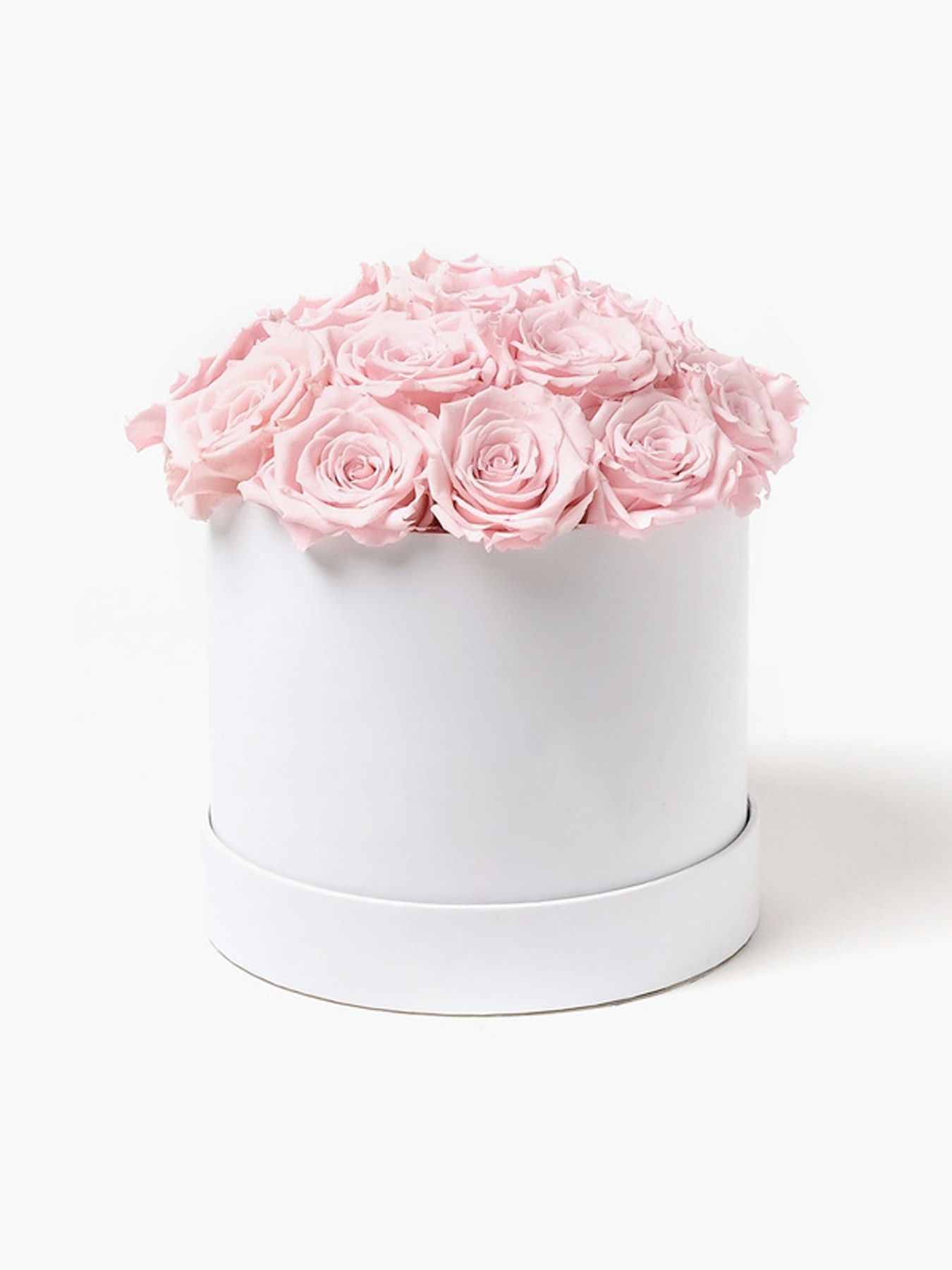 15 Pink Roses in White Hat Box - CherryBlossomDubai.ae